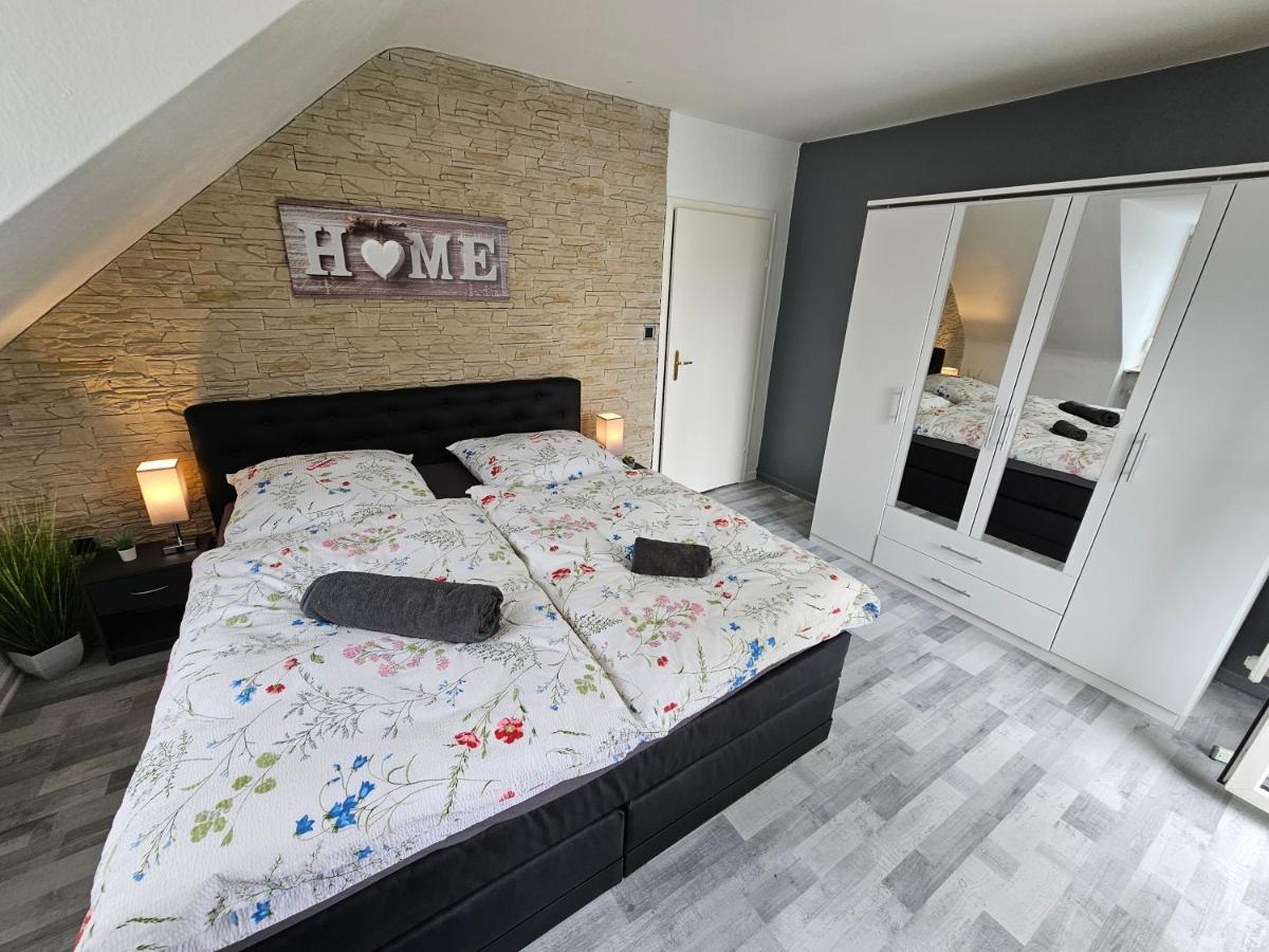 Exklusives Und Helles Dachgeschoss-Apartment No 3 Im Zentrum Von Kassel, Schnelles 1Gbit Internet, Geschirrspueler, Boxspringbetten Exteriör bild